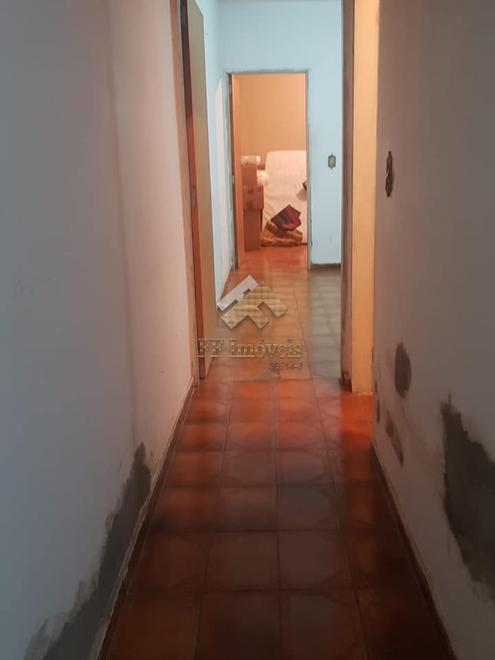 Casa à venda com 2 quartos, 125m² - Foto 15