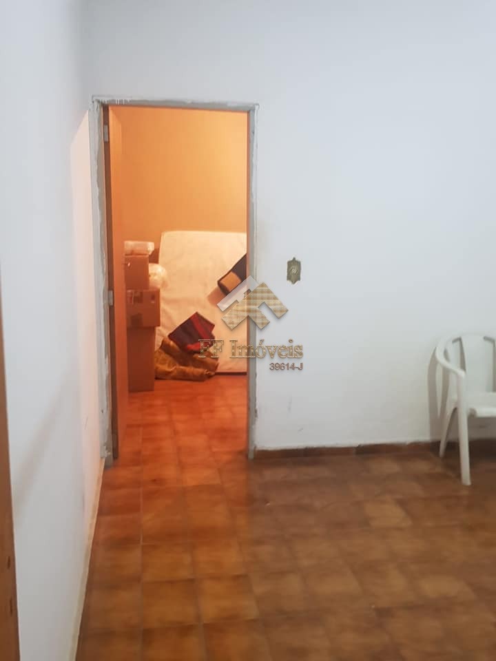 Casa à venda com 2 quartos, 125m² - Foto 14