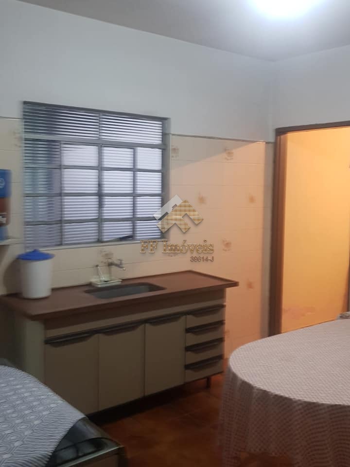 Casa à venda com 2 quartos, 125m² - Foto 17