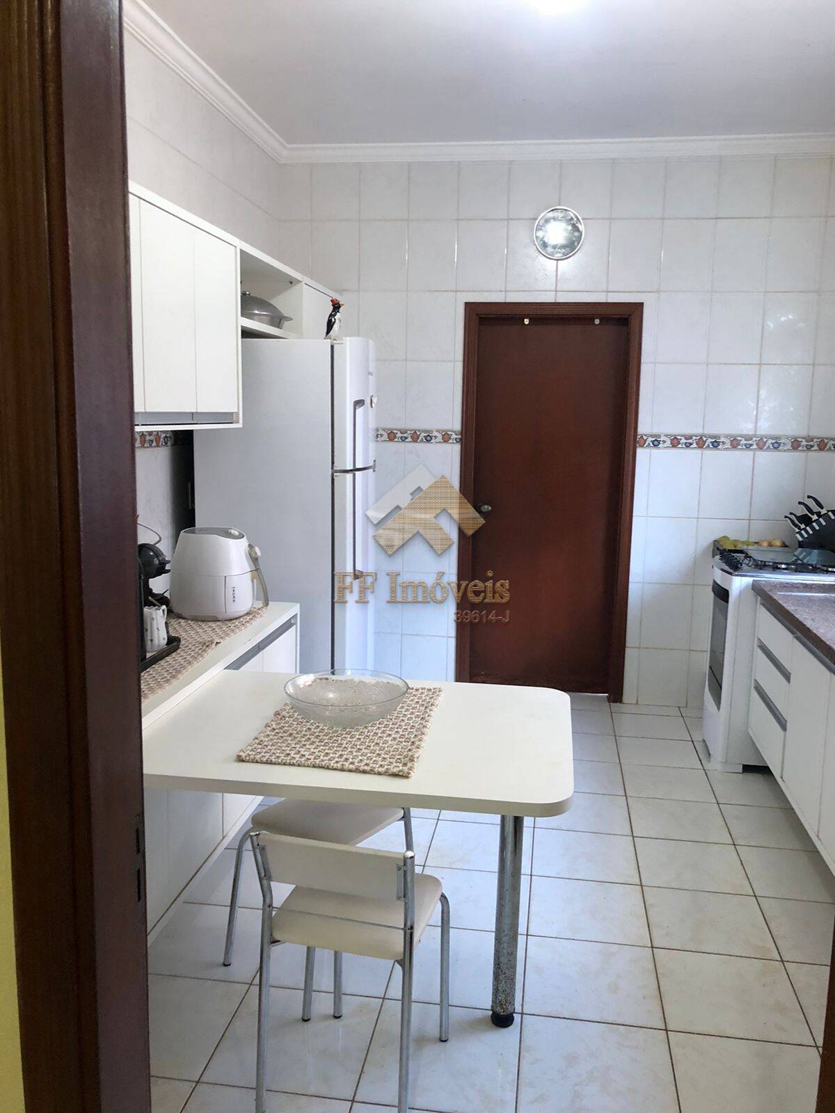 Casa de Condomínio à venda com 8 quartos, 600m² - Foto 15