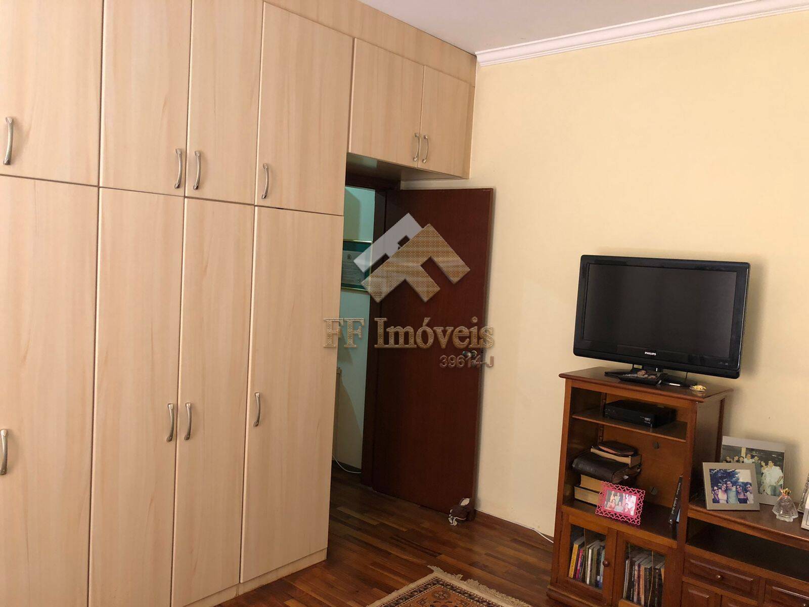 Casa de Condomínio à venda com 8 quartos, 600m² - Foto 44