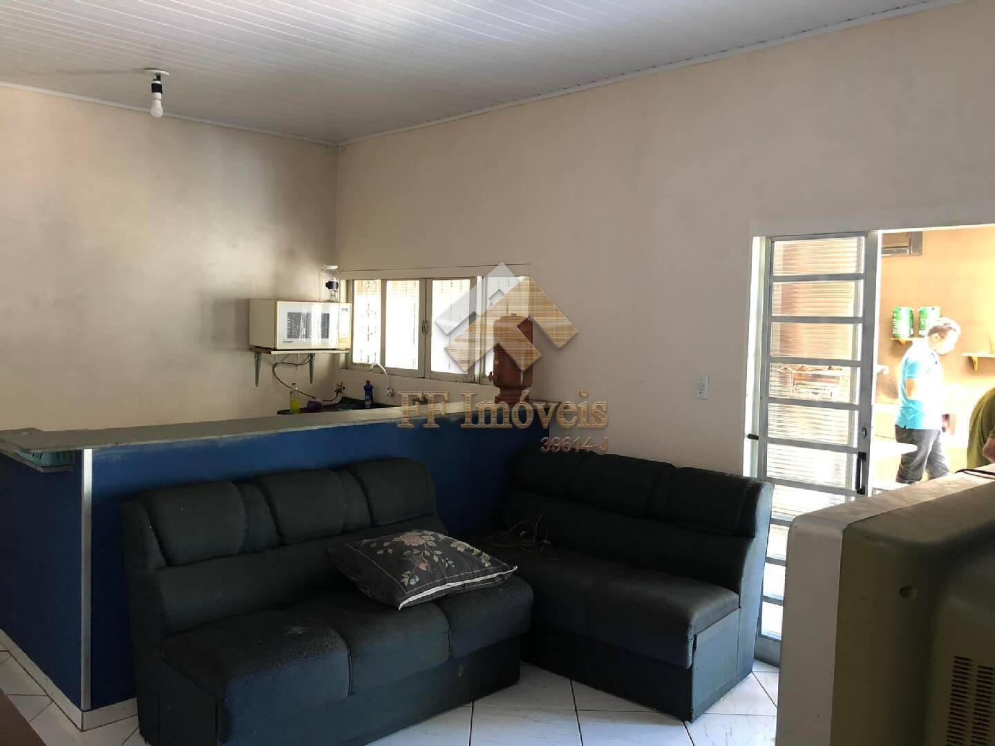 Casa à venda com 2 quartos, 300m² - Foto 9