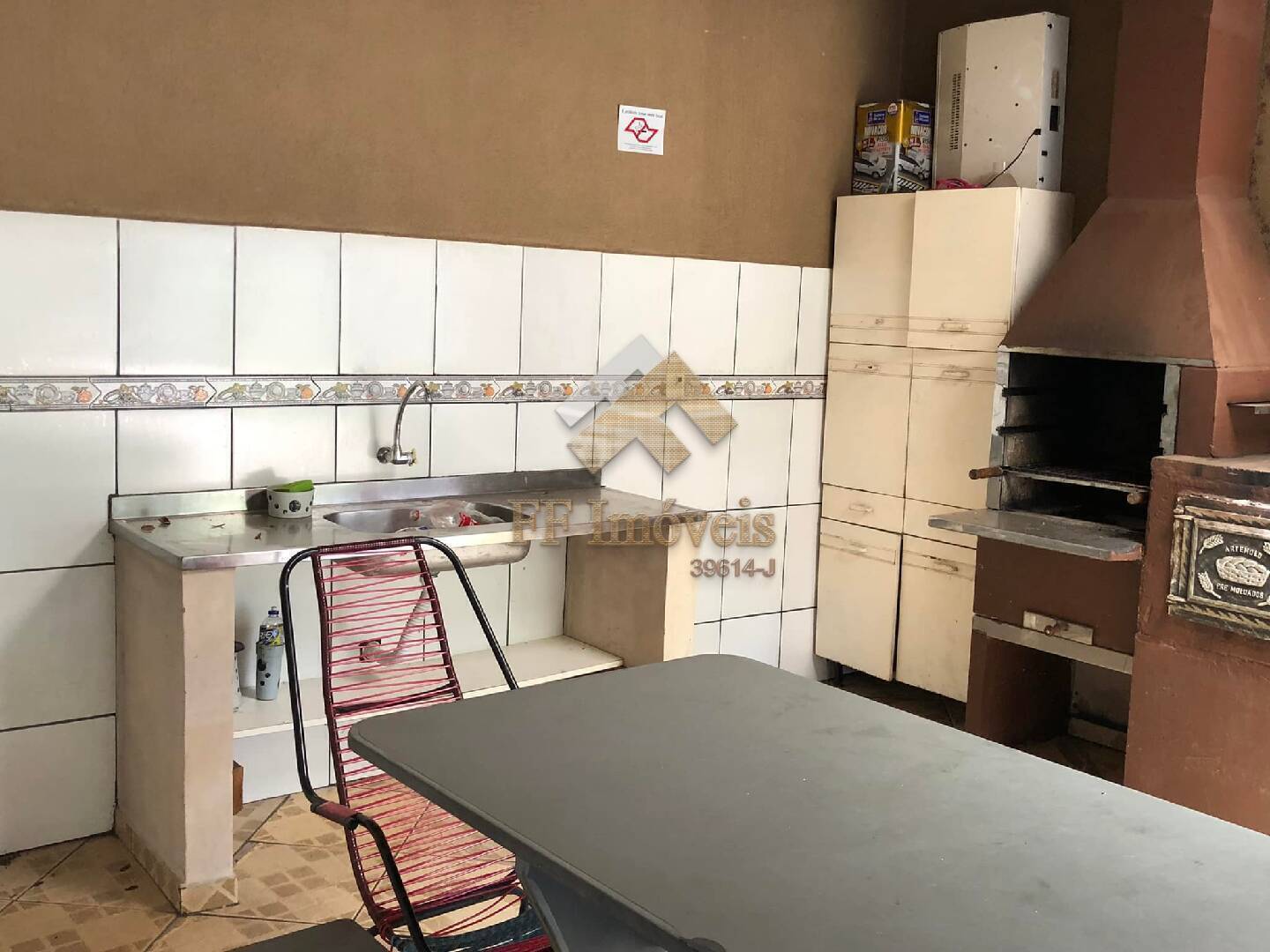 Casa à venda com 2 quartos, 300m² - Foto 18