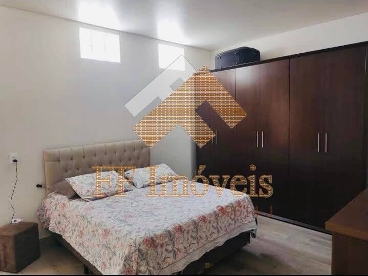 Casa à venda com 2 quartos, 232m² - Foto 13