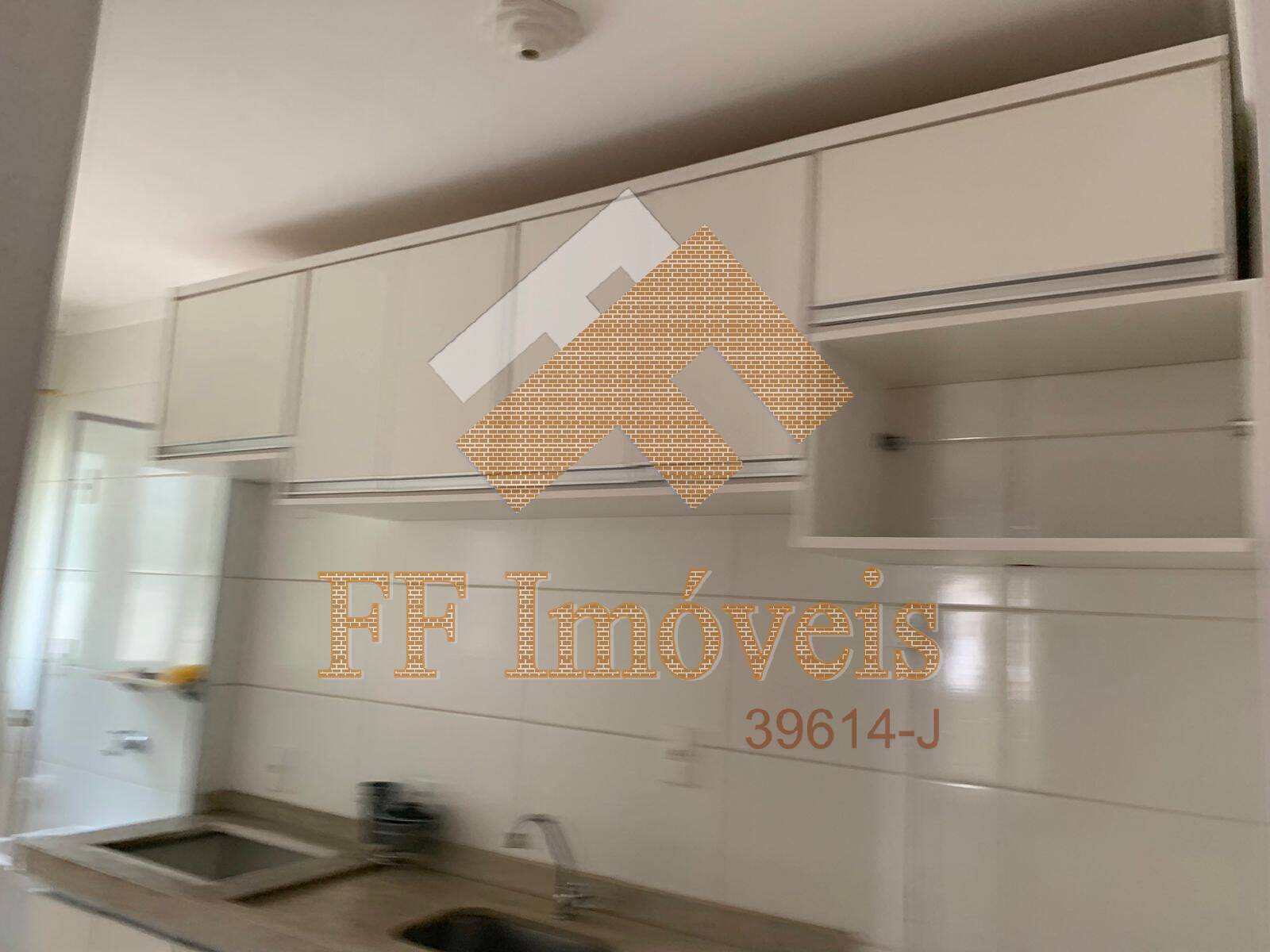 Apartamento à venda e aluguel com 2 quartos, 50m² - Foto 11