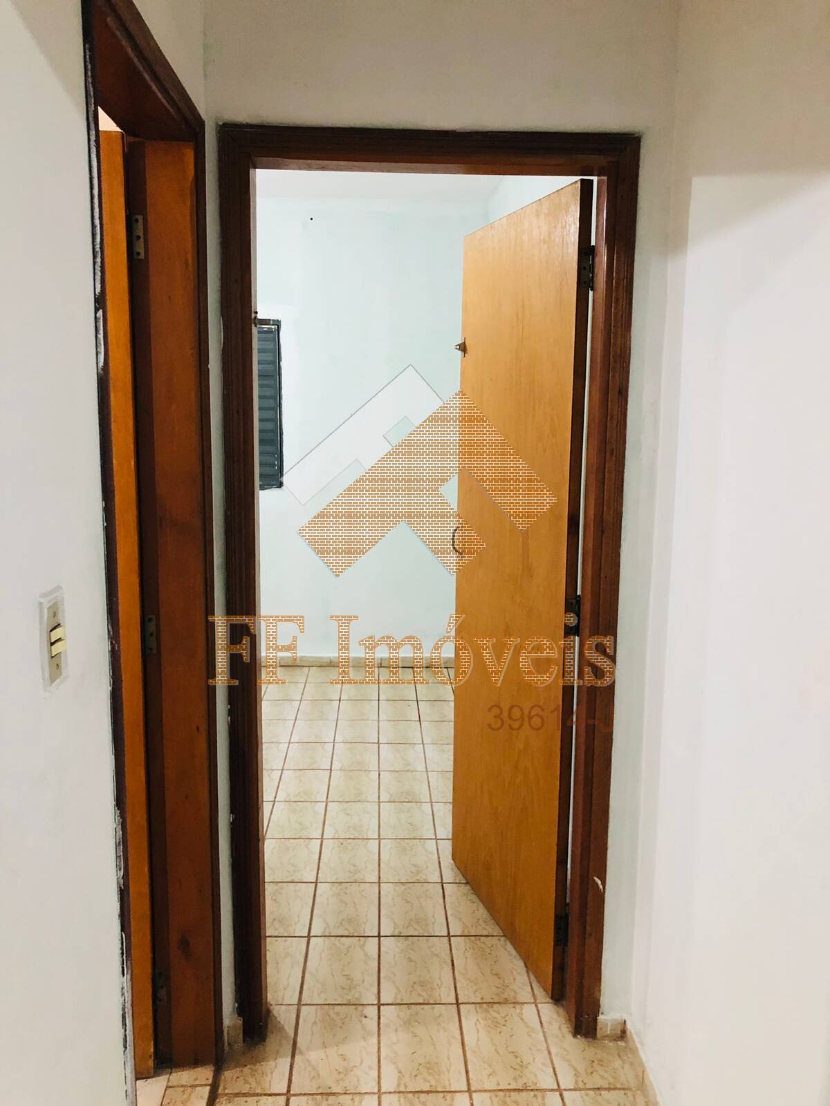 Casa à venda com 1 quarto, 300m² - Foto 15