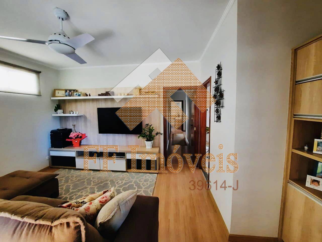 Casa à venda com 3 quartos, 150m² - Foto 21