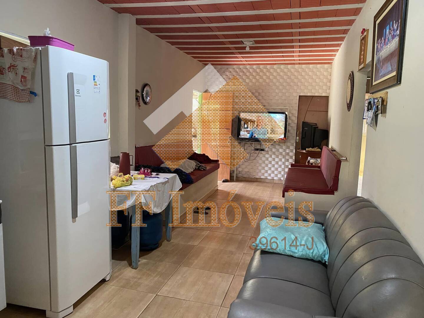 Casa à venda com 2 quartos, 600m² - Foto 13