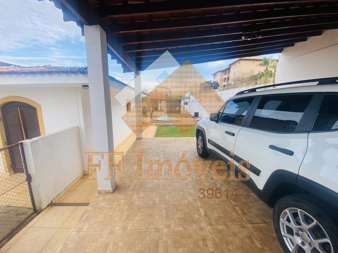 Casa à venda com 4 quartos, 332m² - Foto 31