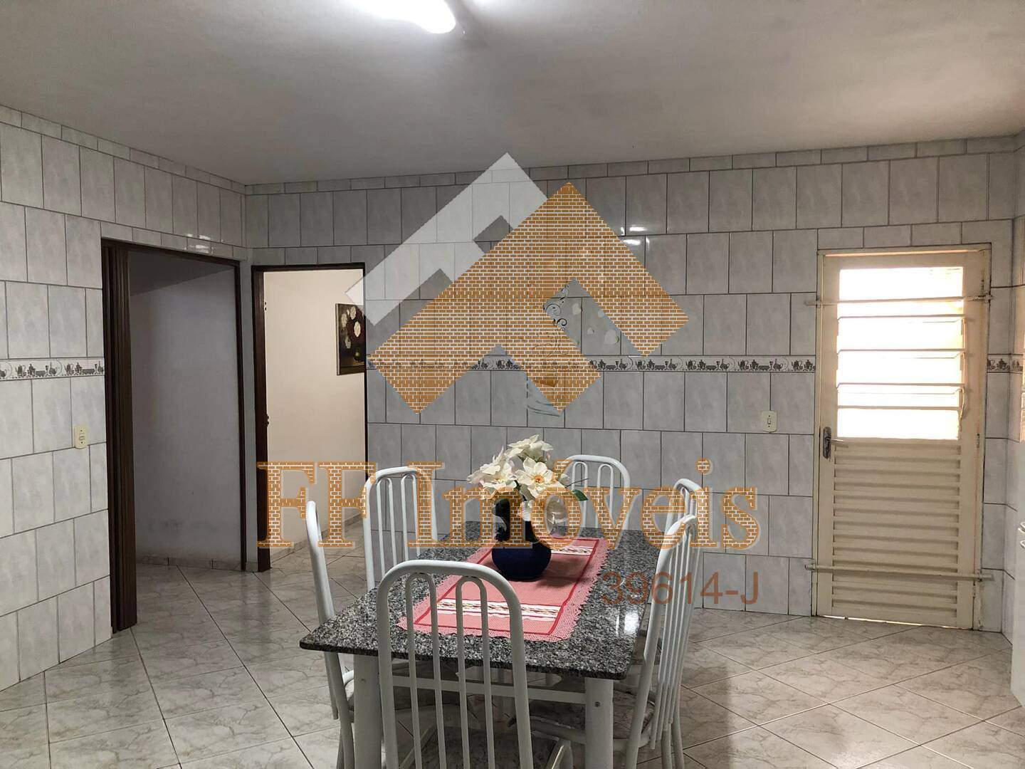 Casa à venda com 4 quartos, 210m² - Foto 18