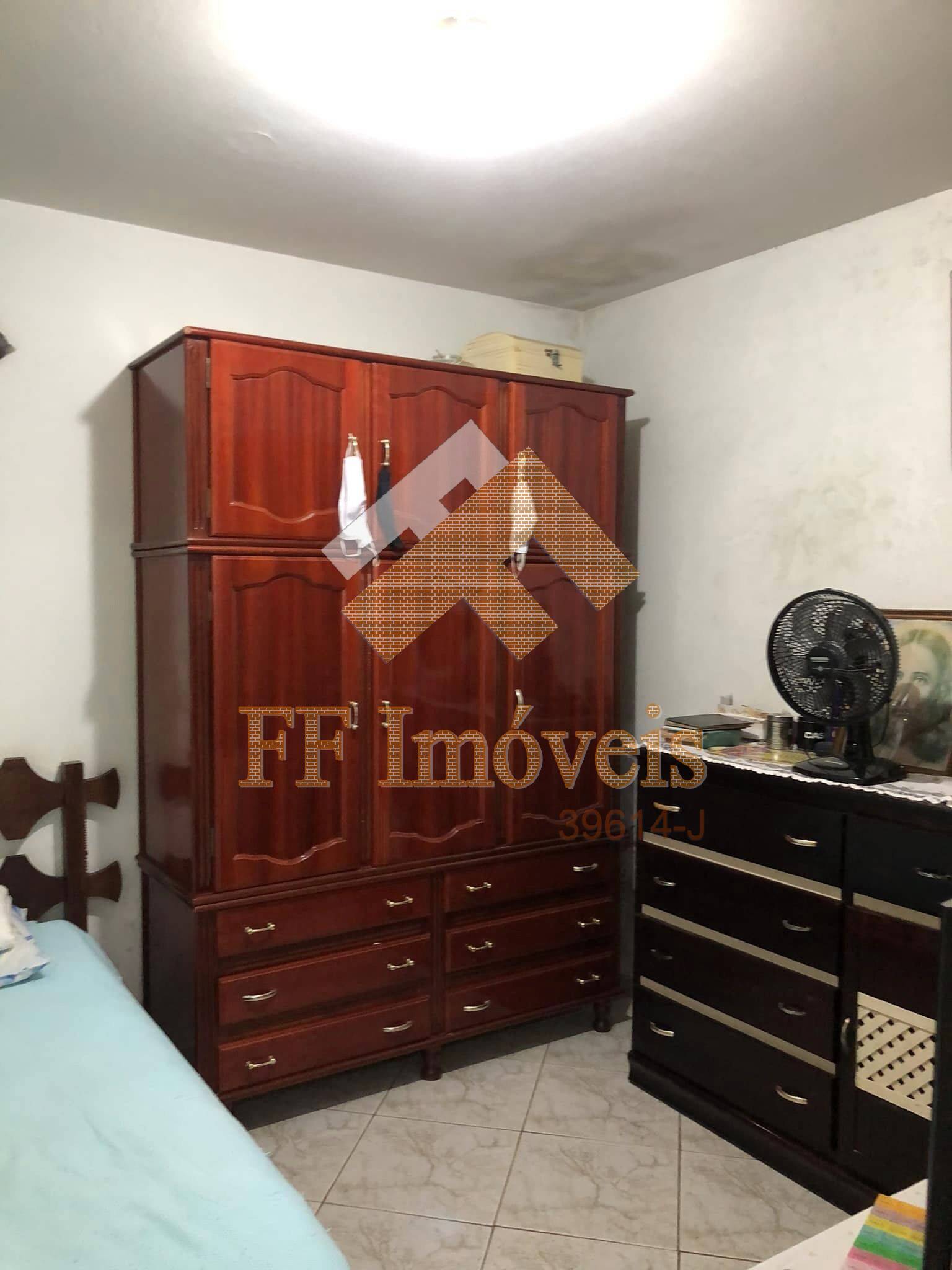 Casa à venda com 4 quartos, 210m² - Foto 23