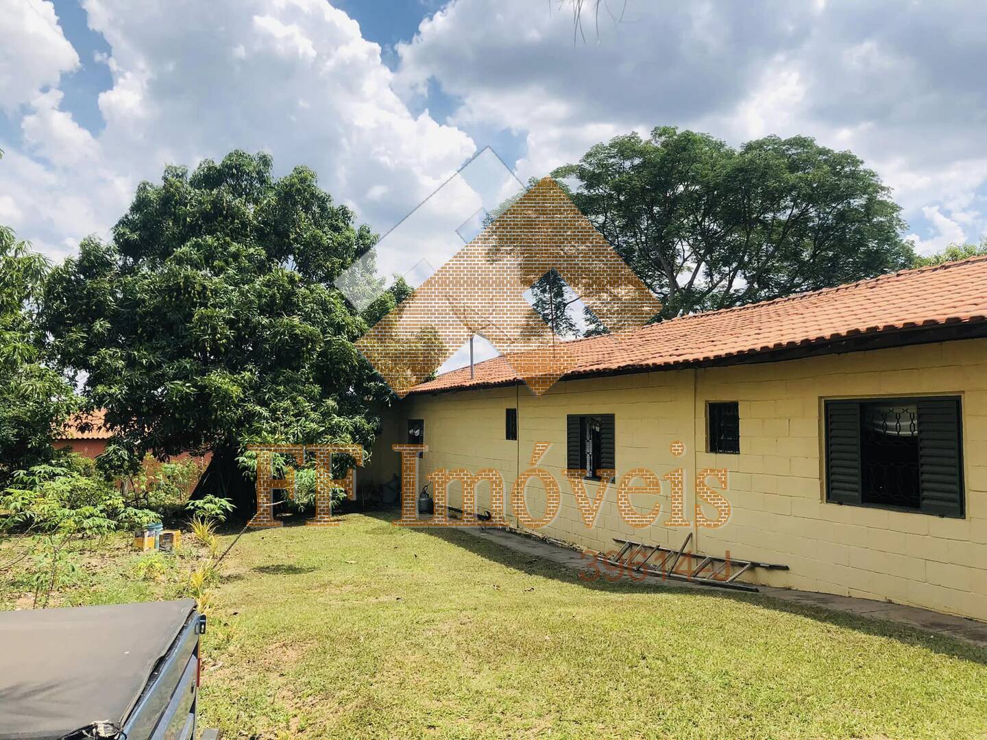 Casa à venda com 2 quartos, 1411m² - Foto 6