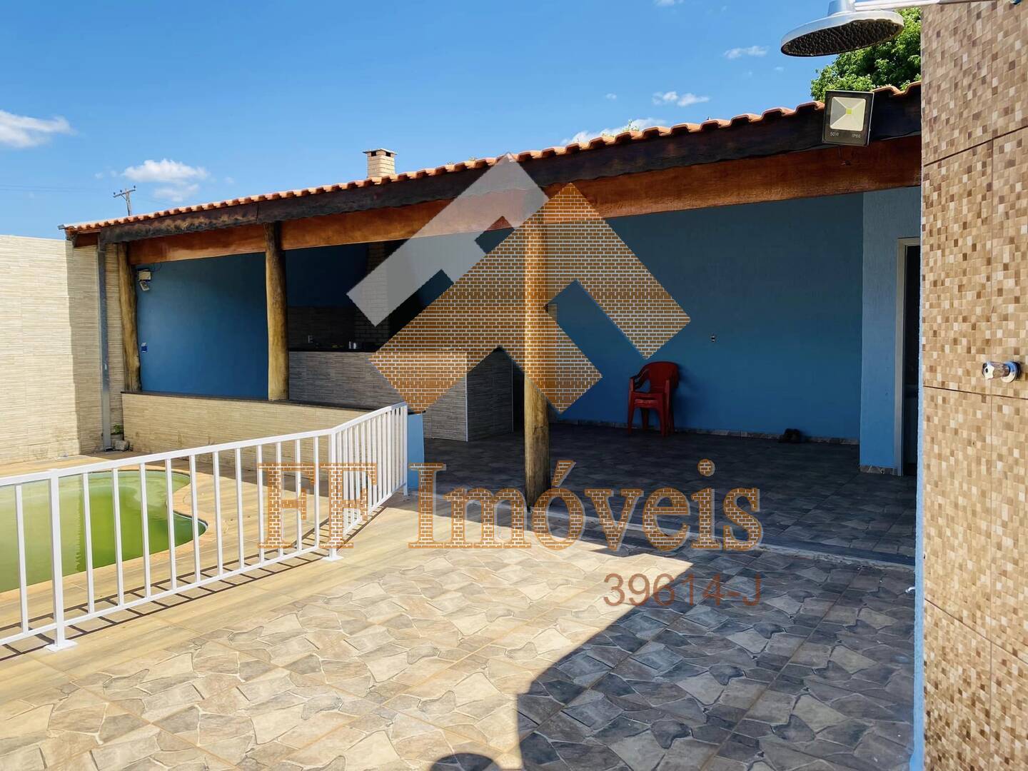 Casa à venda com 3 quartos, 300m² - Foto 26