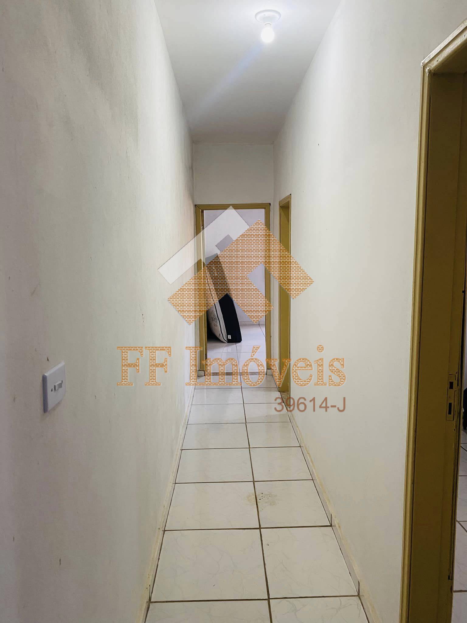 Casa à venda com 2 quartos, 300m² - Foto 23