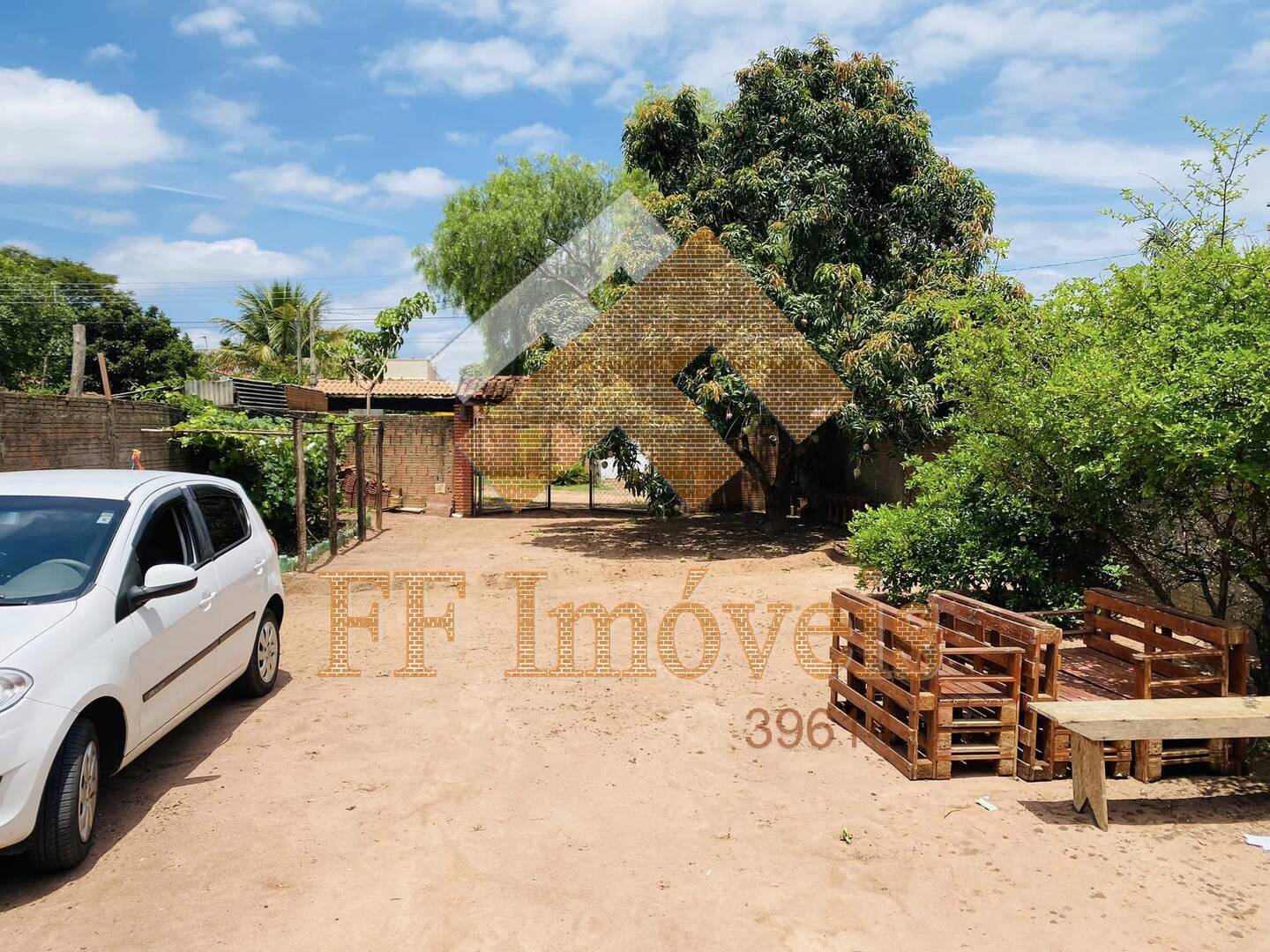 Casa à venda com 2 quartos, 300m² - Foto 16