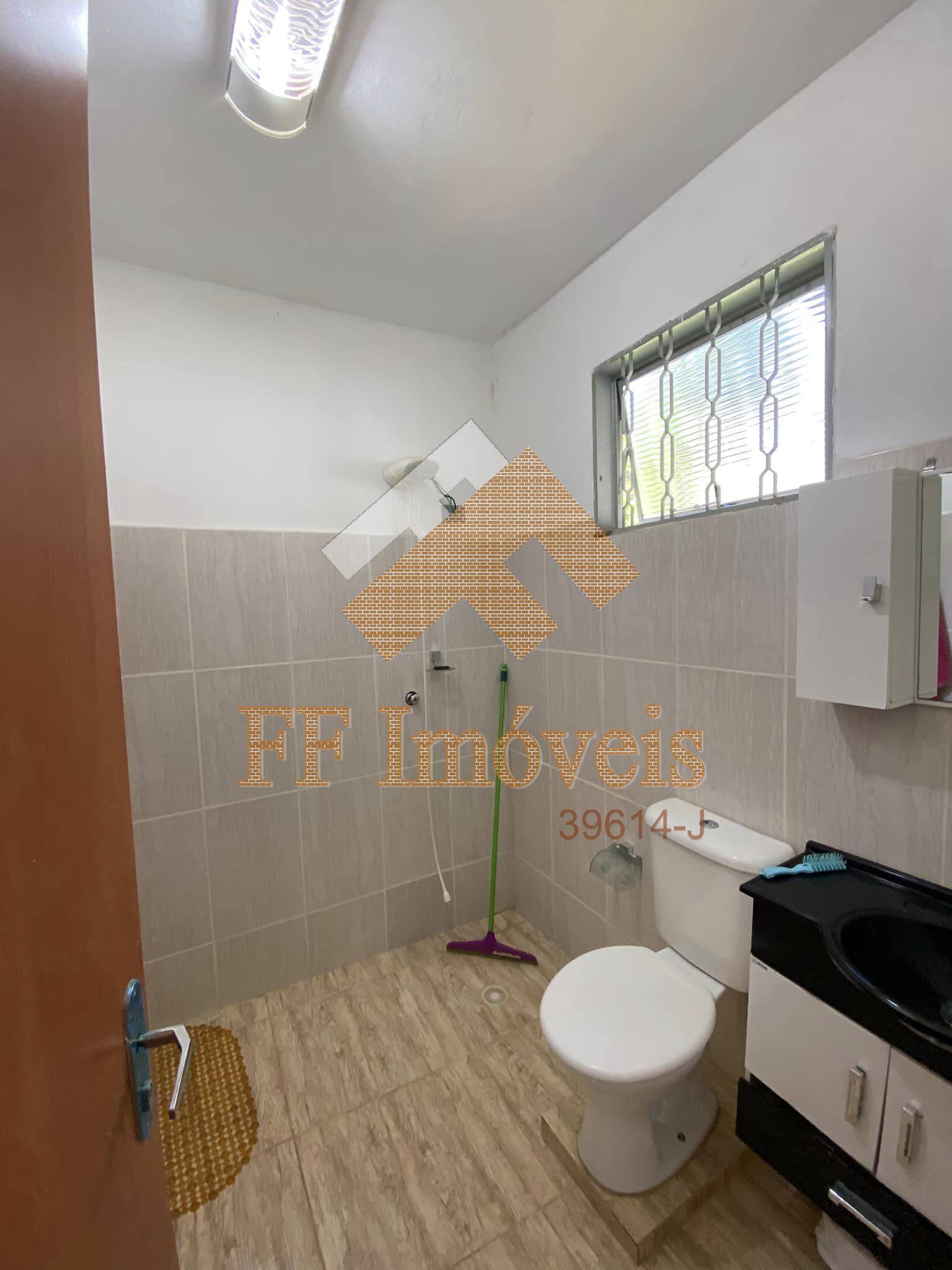 Casa à venda com 2 quartos, 300m² - Foto 14