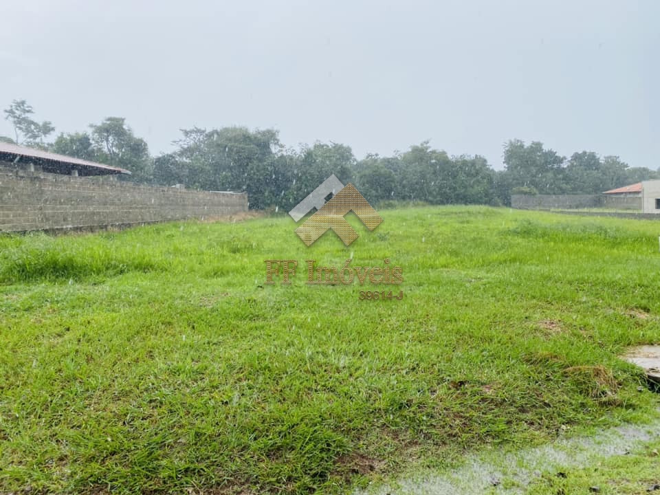 Terreno à venda, 1000m² - Foto 1