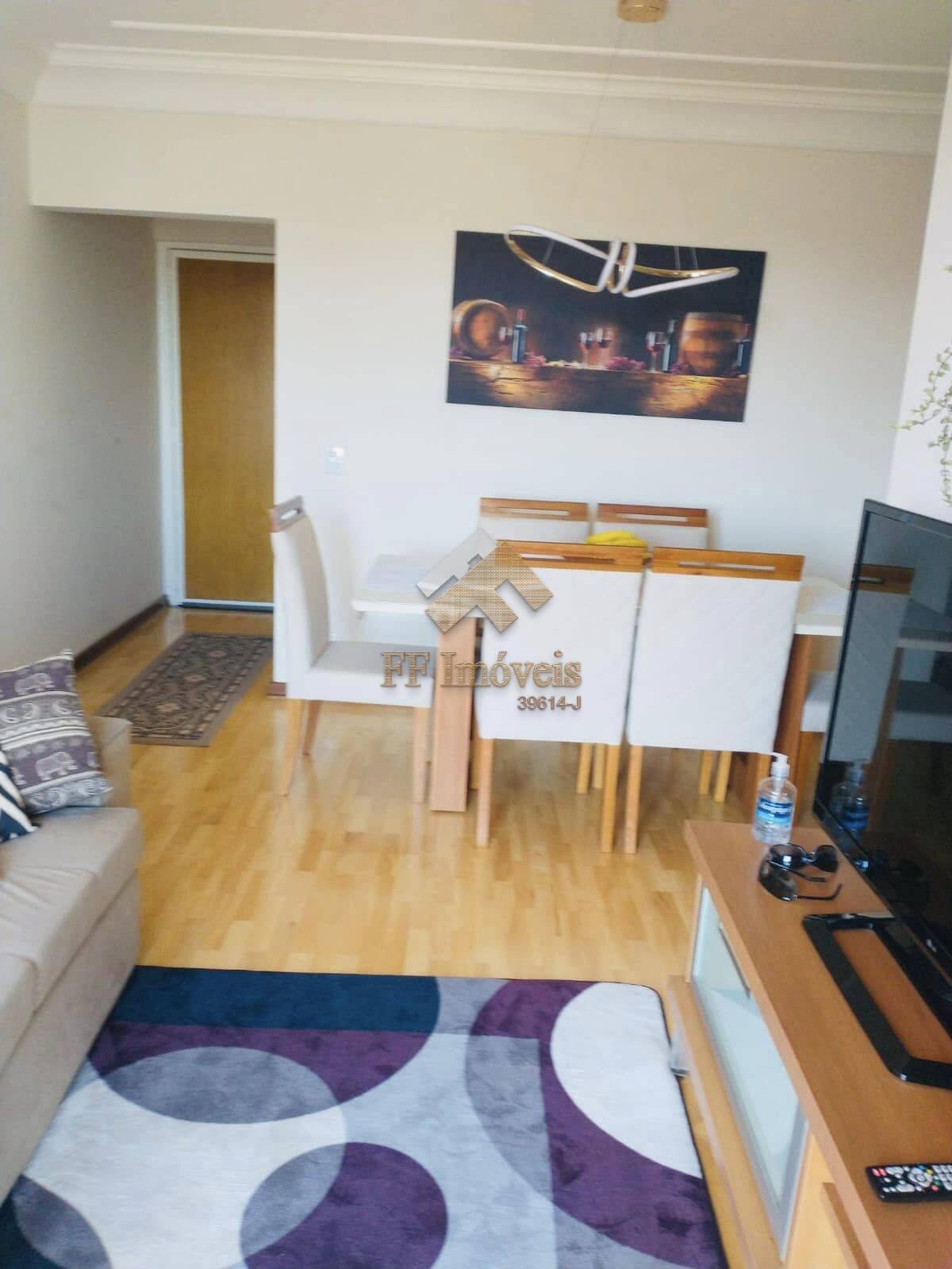 Apartamento à venda com 2 quartos, 70m² - Foto 11