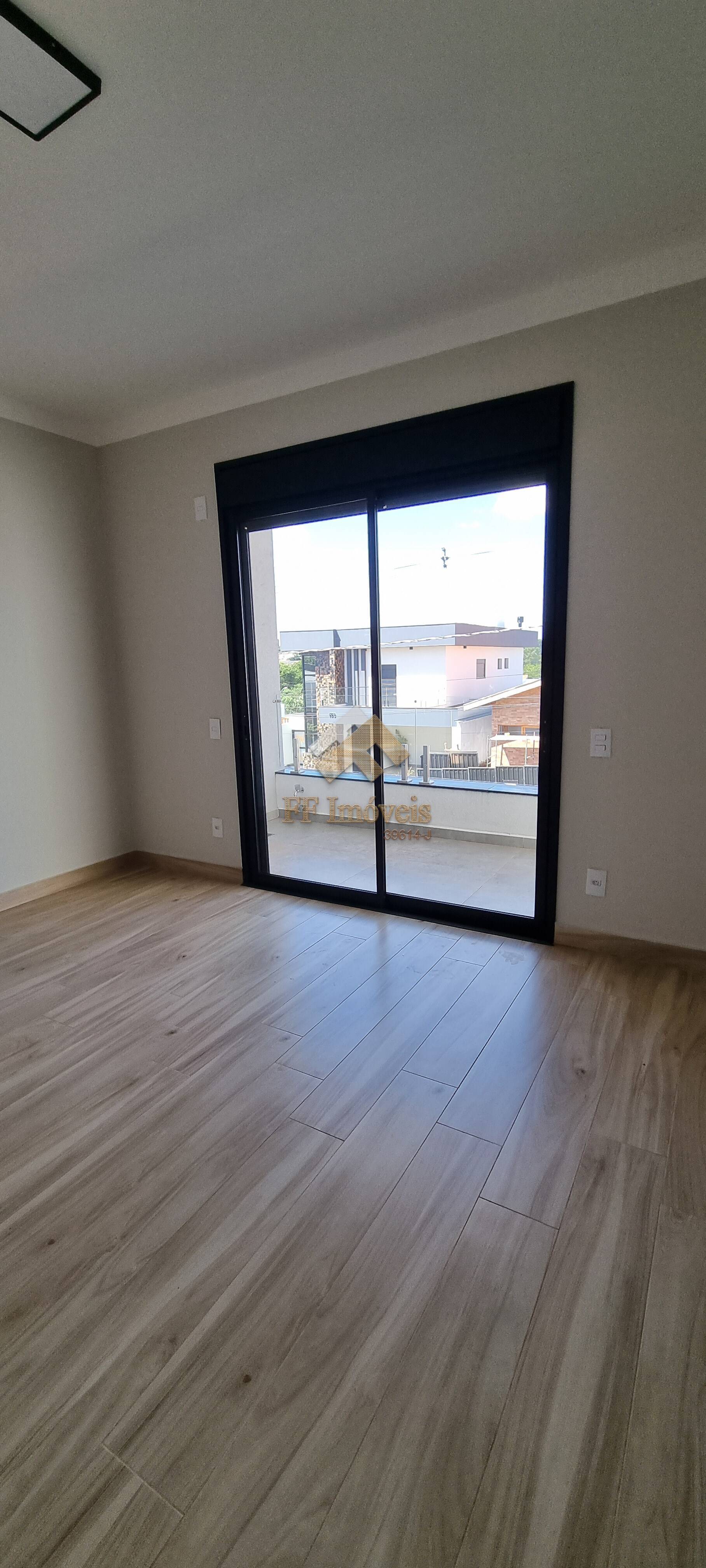 Casa à venda com 3 quartos, 202m² - Foto 32