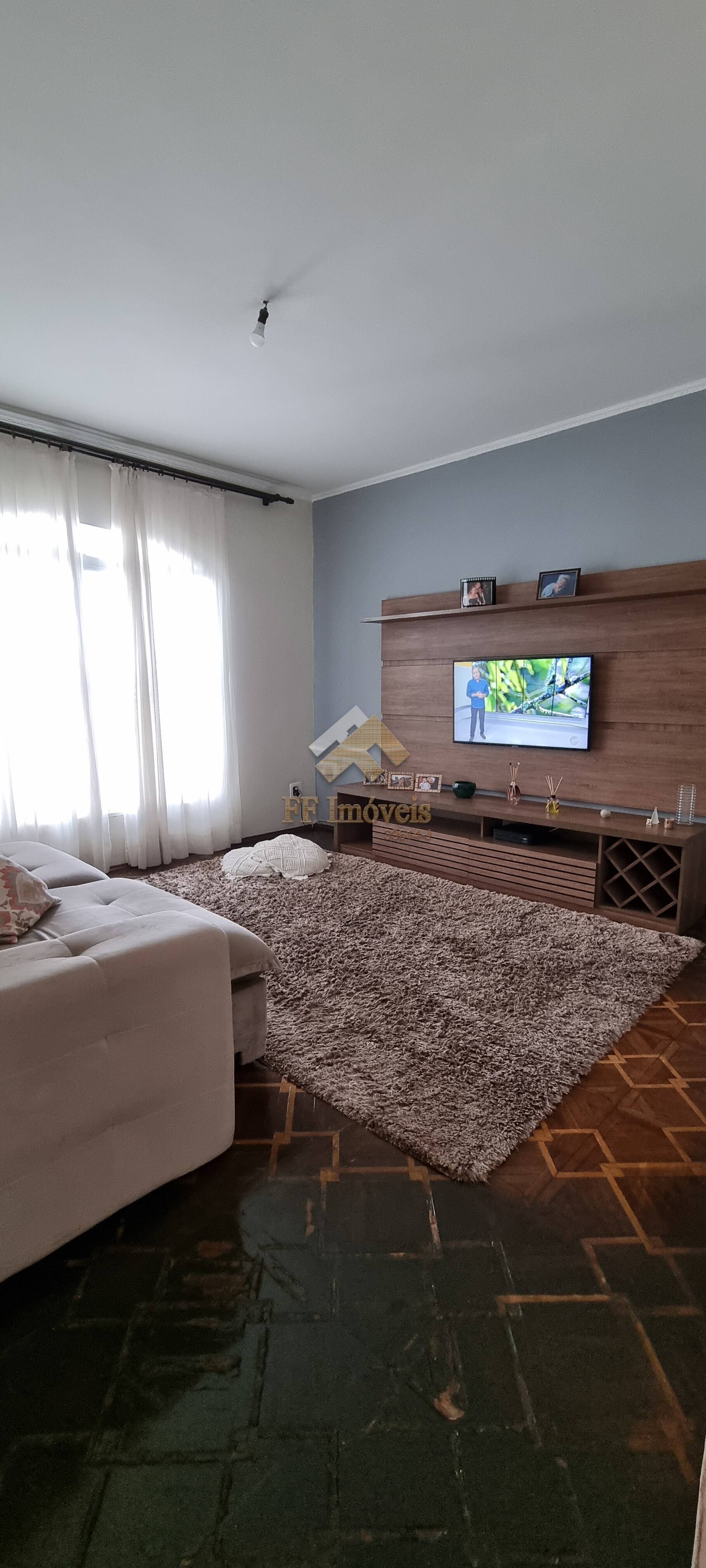 Casa à venda com 3 quartos, 151m² - Foto 3