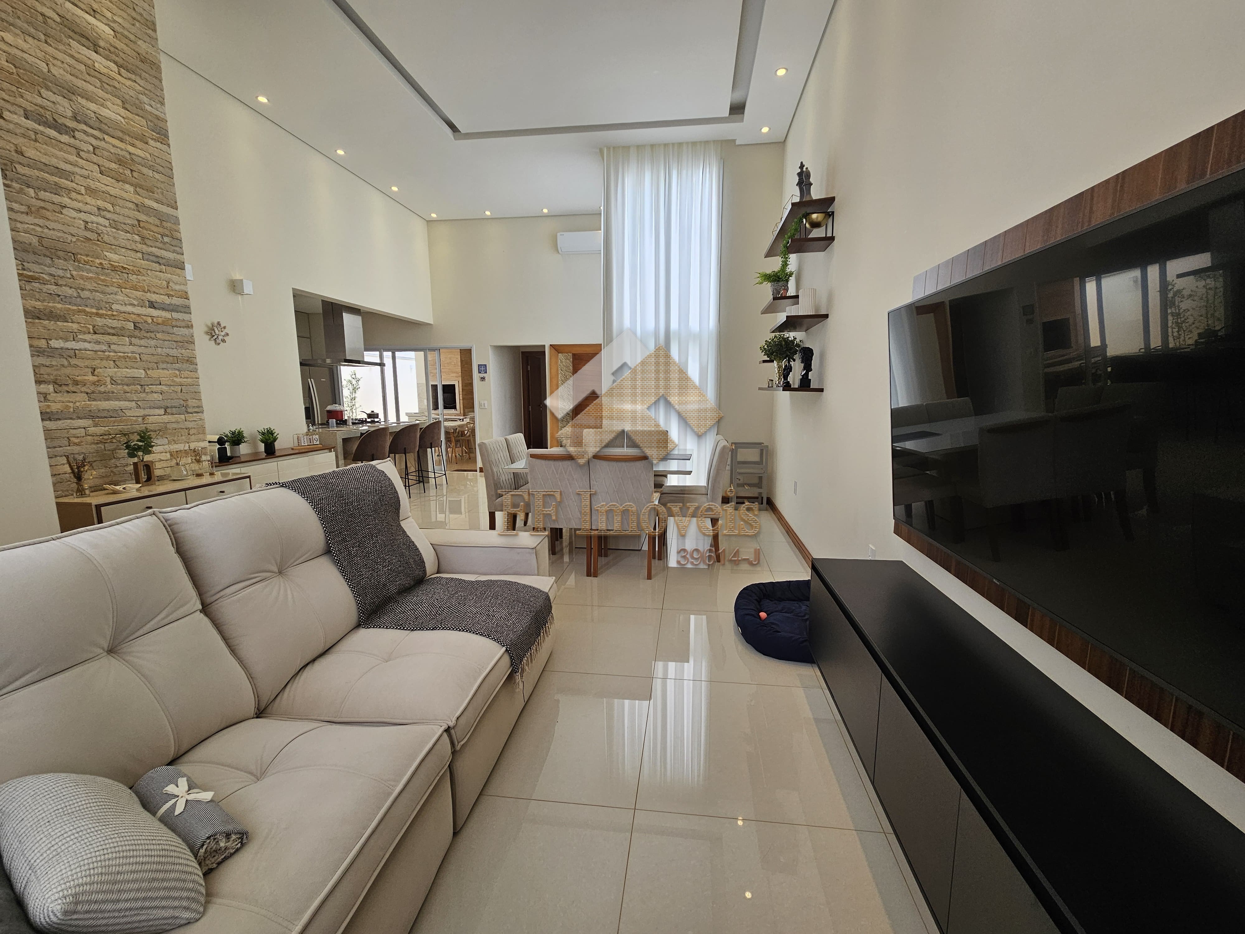 Casa à venda com 3 quartos, 175m² - Foto 3