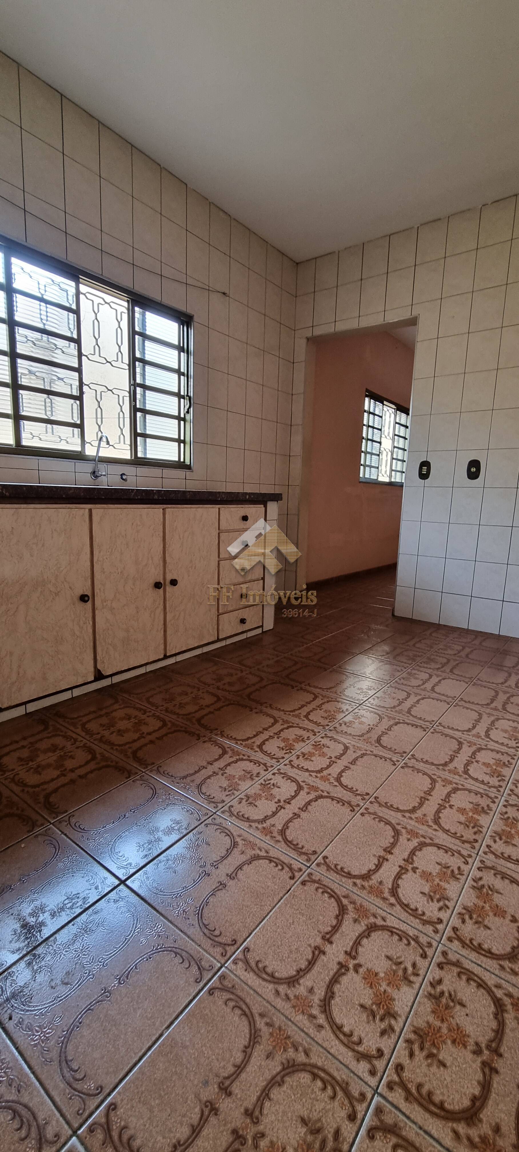 Casa à venda com 2 quartos, 260m² - Foto 13