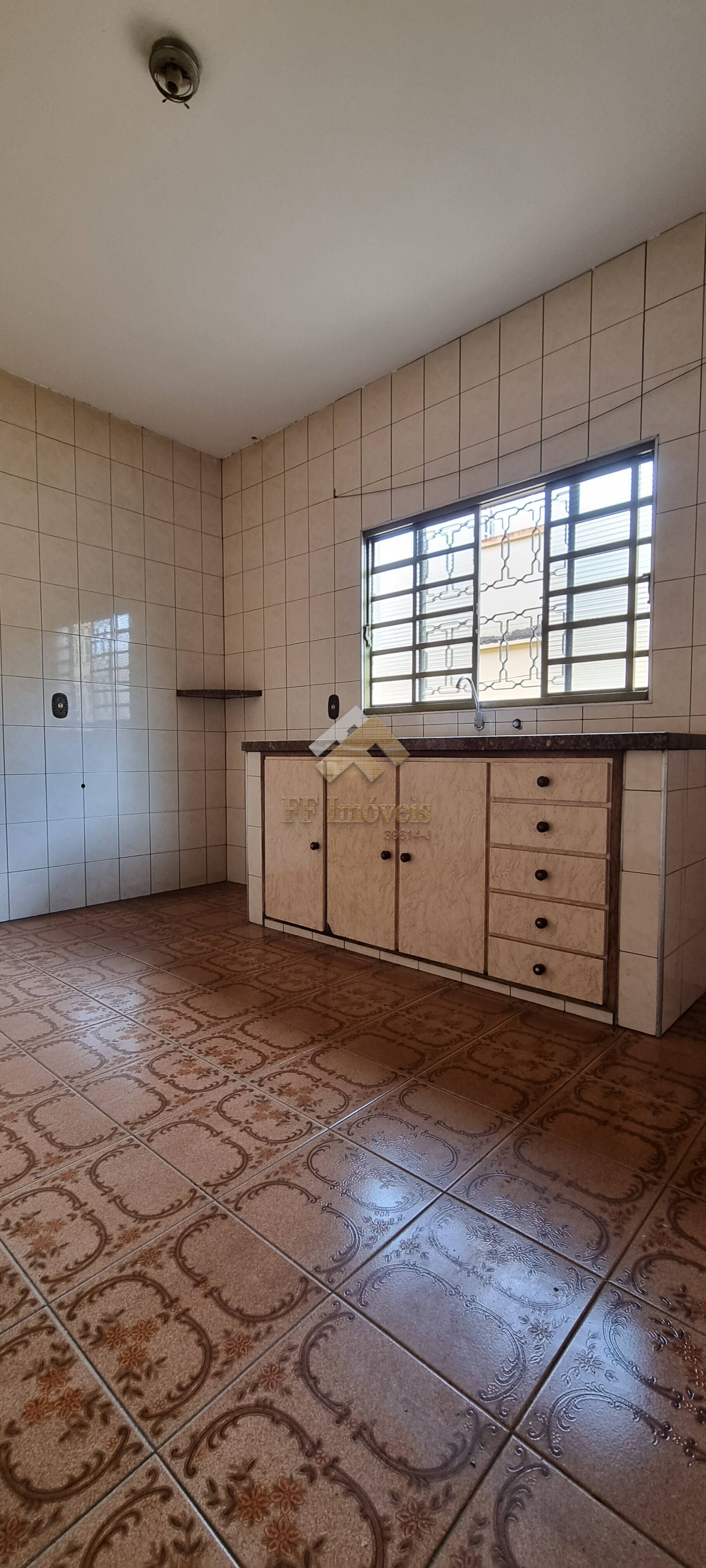 Casa à venda com 2 quartos, 260m² - Foto 14