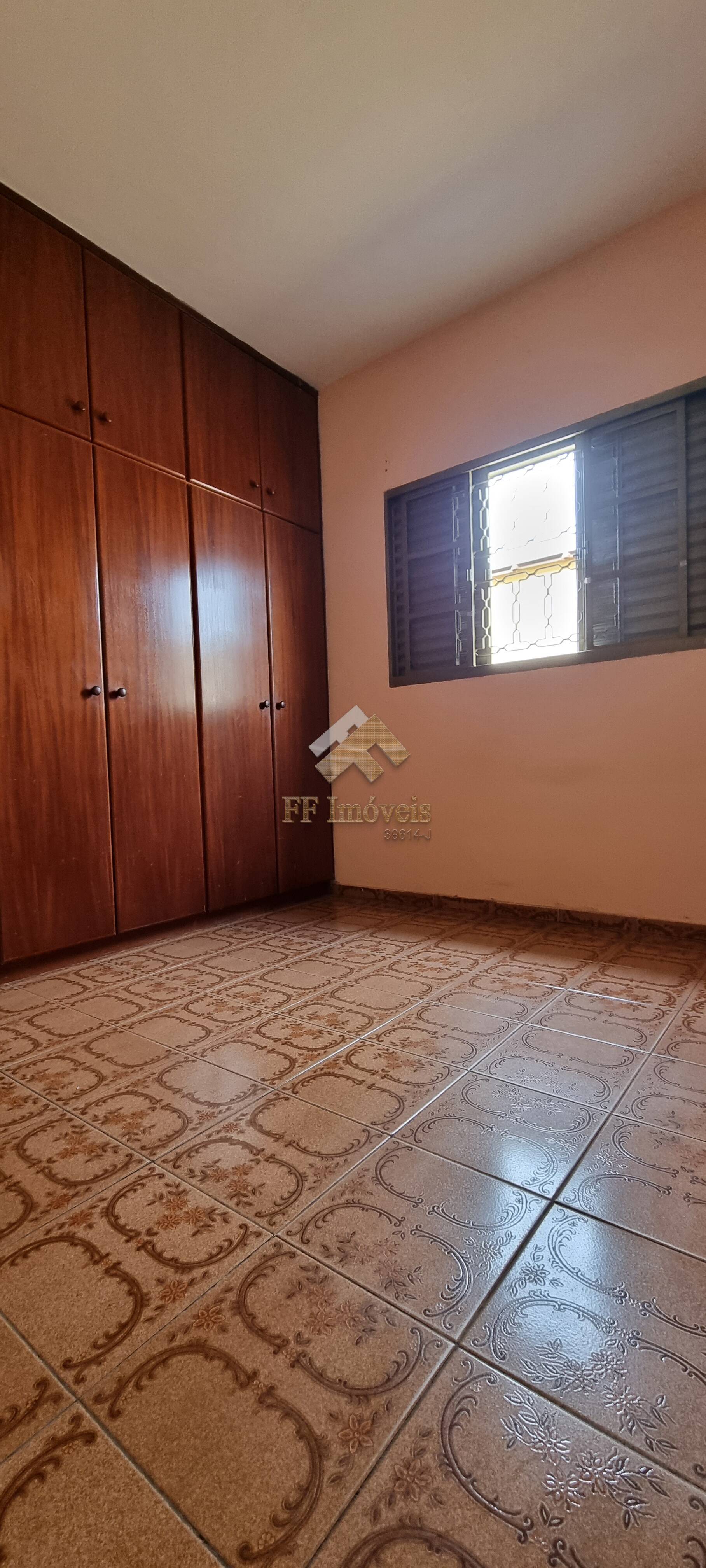 Casa à venda com 2 quartos, 260m² - Foto 17