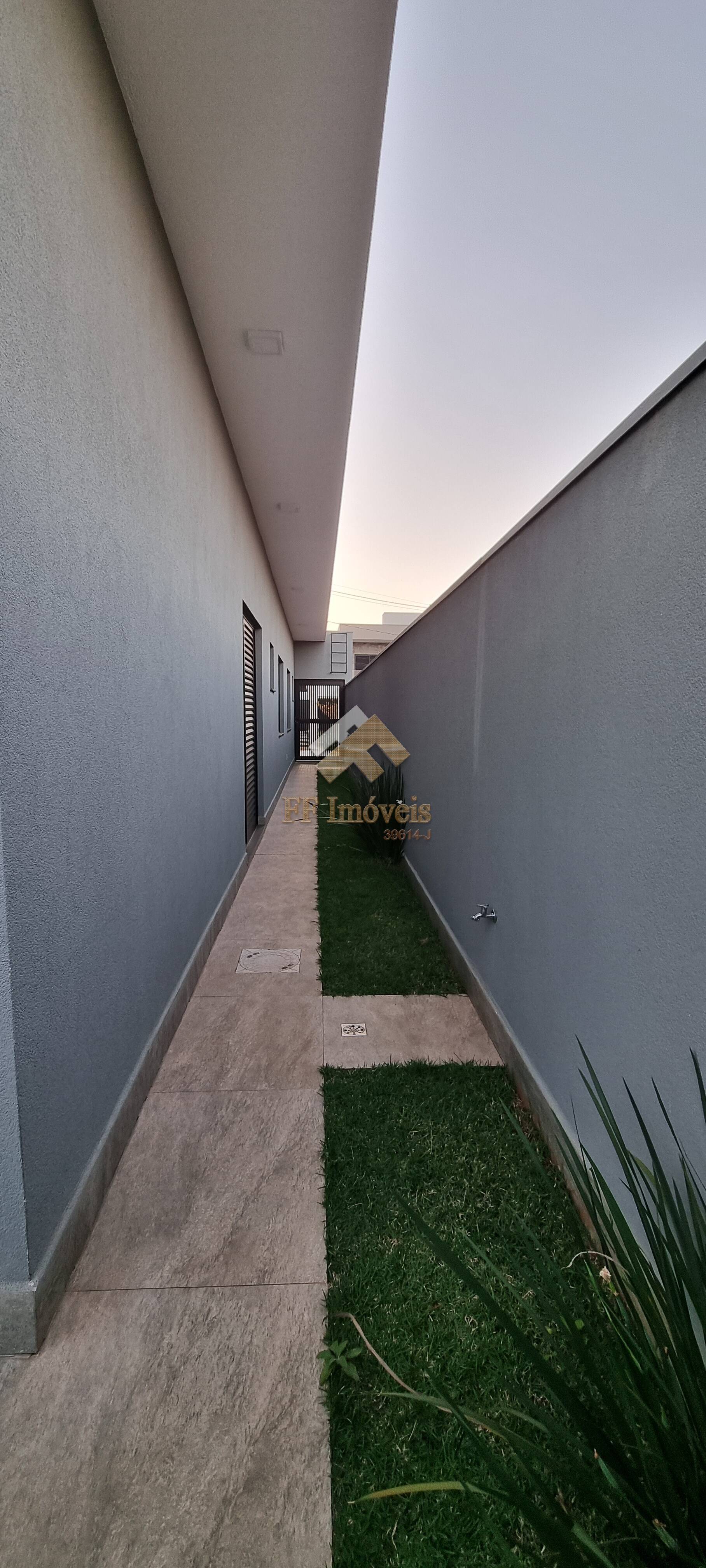 Casa à venda com 3 quartos, 172m² - Foto 5