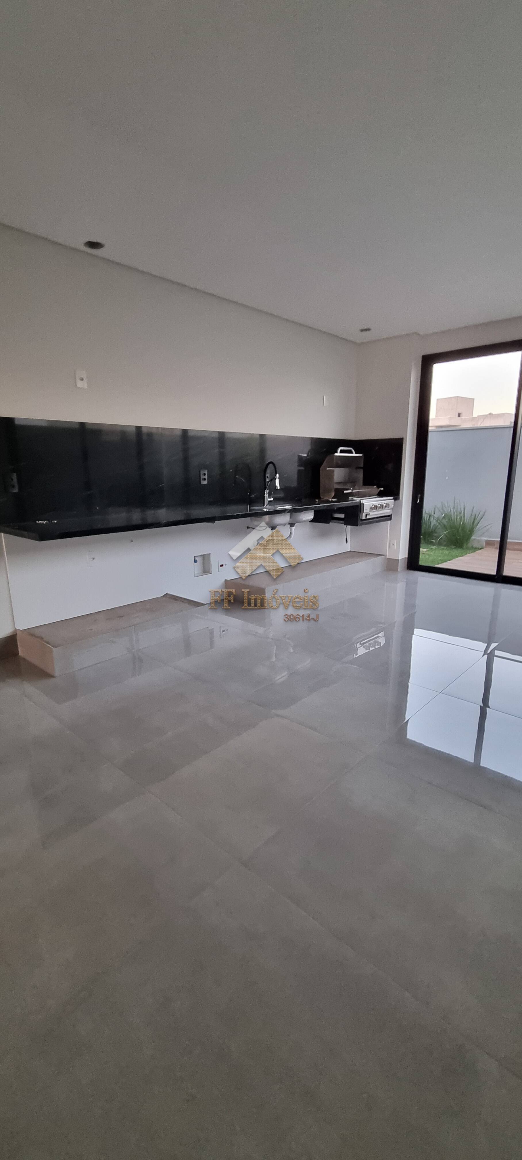 Casa à venda com 3 quartos, 172m² - Foto 7