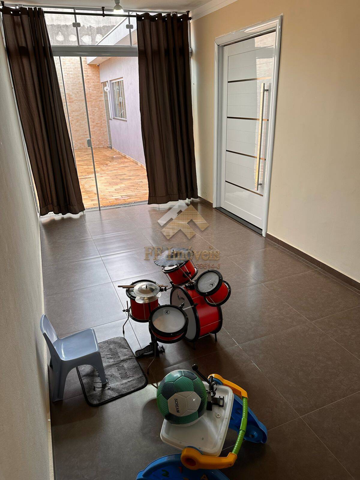 Casa à venda com 2 quartos, 150m² - Foto 16