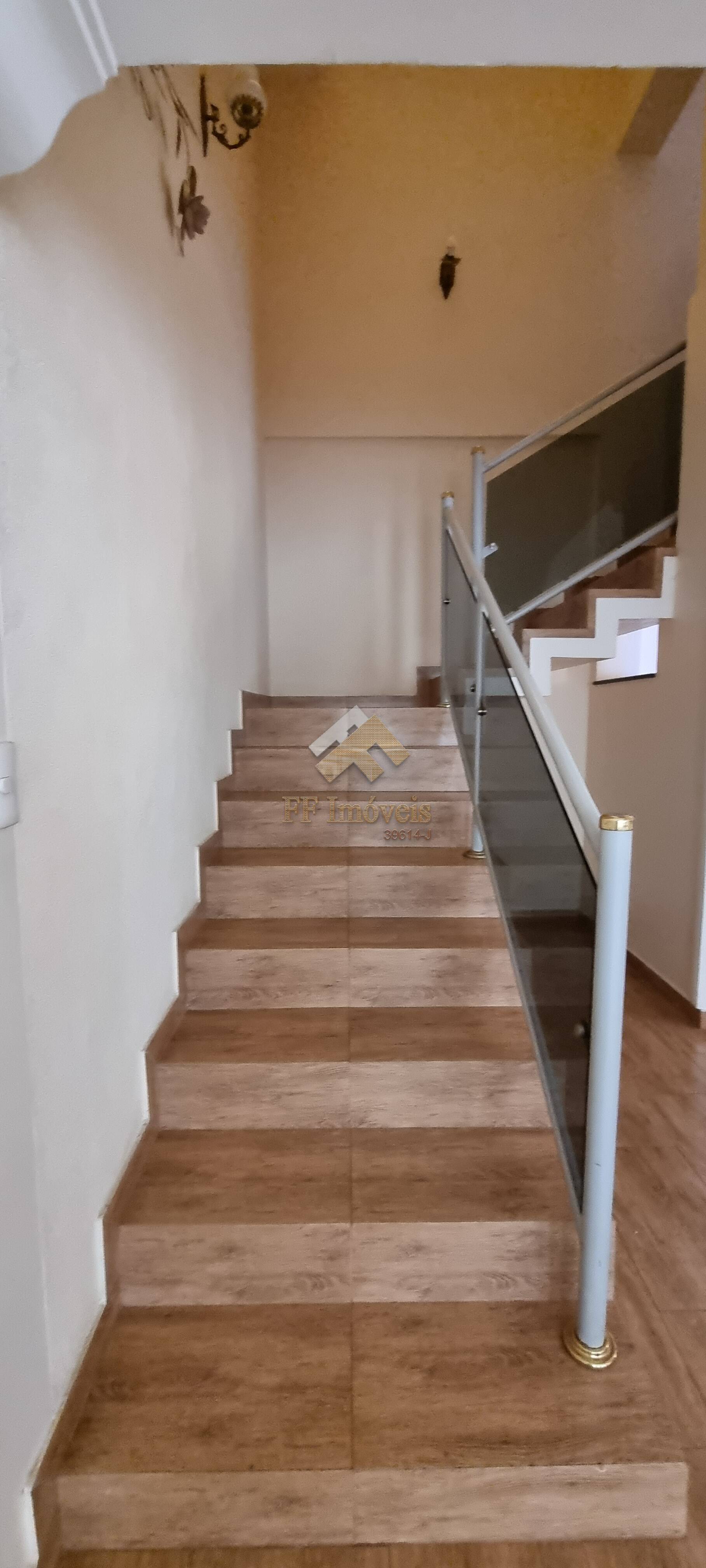 Casa à venda com 3 quartos, 315m² - Foto 18