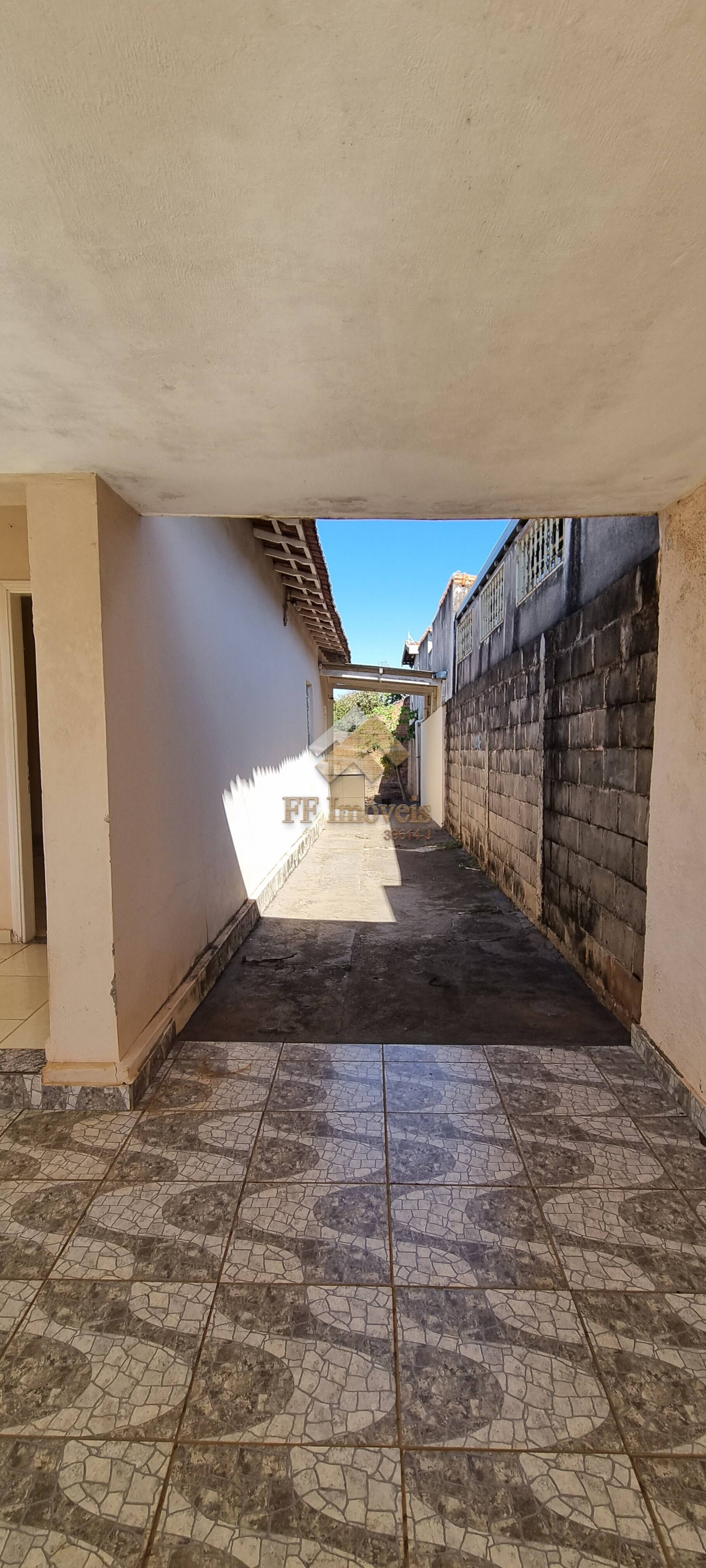 Casa à venda com 3 quartos, 88m² - Foto 11