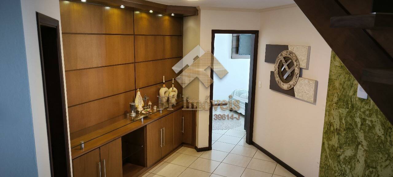 Casa à venda com 3 quartos, 180m² - Foto 20