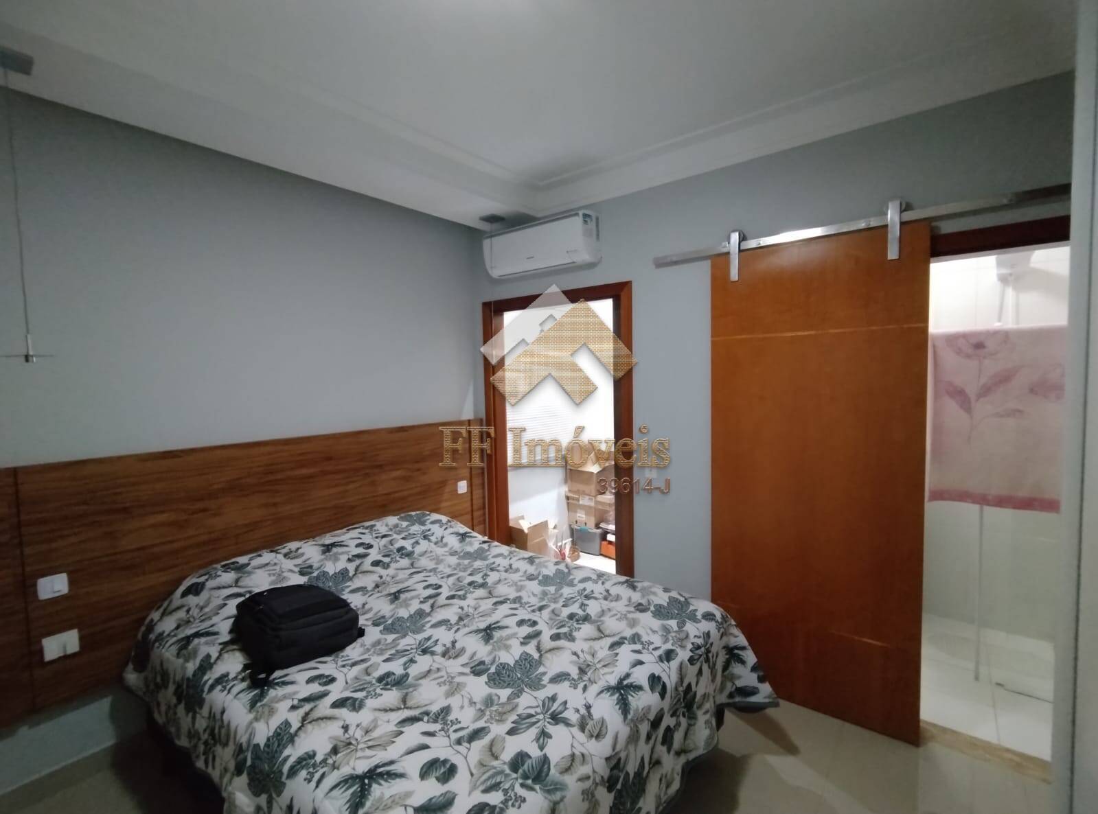 Casa à venda com 2 quartos, 69m² - Foto 7