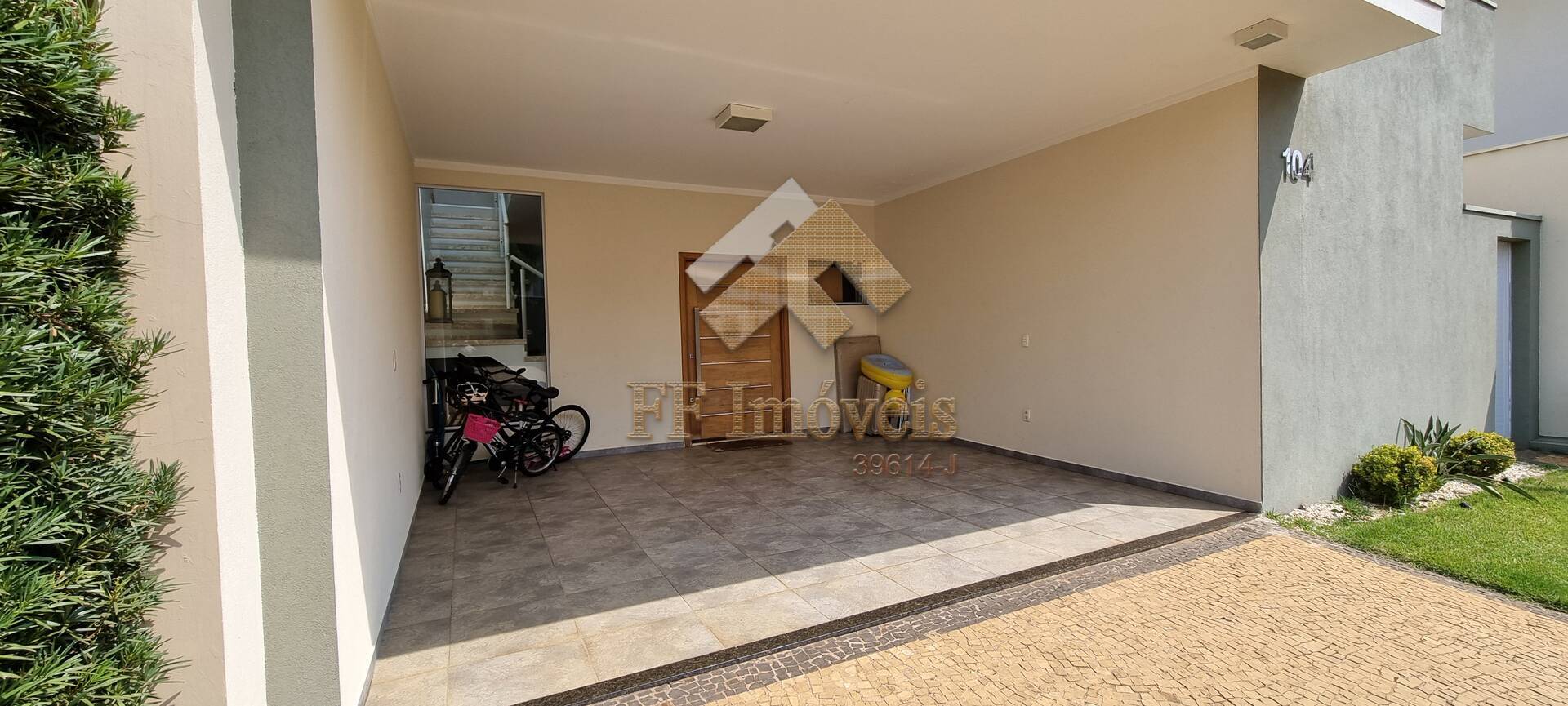 Casa à venda com 3 quartos, 178m² - Foto 3