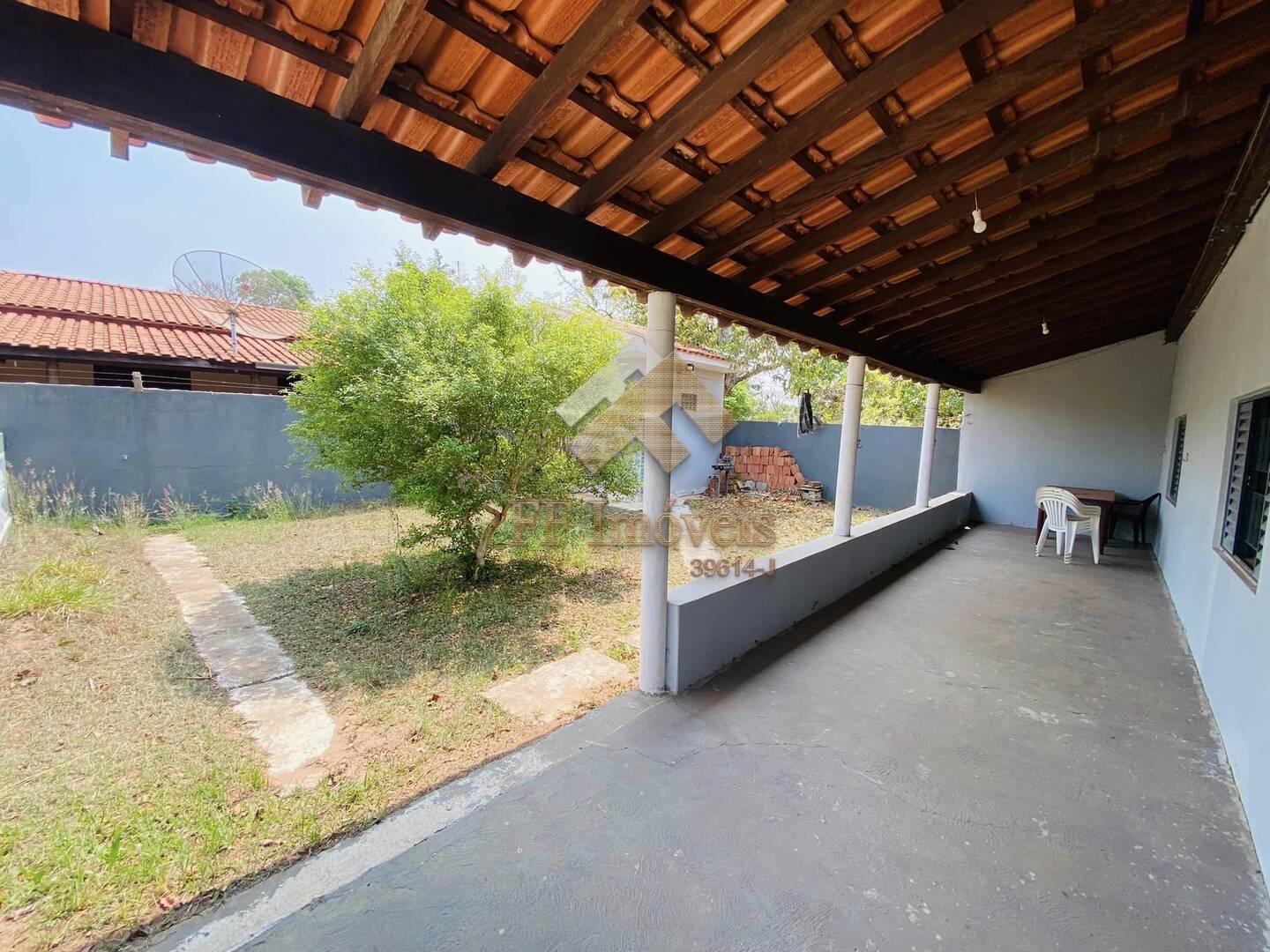 Casa à venda com 2 quartos, 600m² - Foto 19