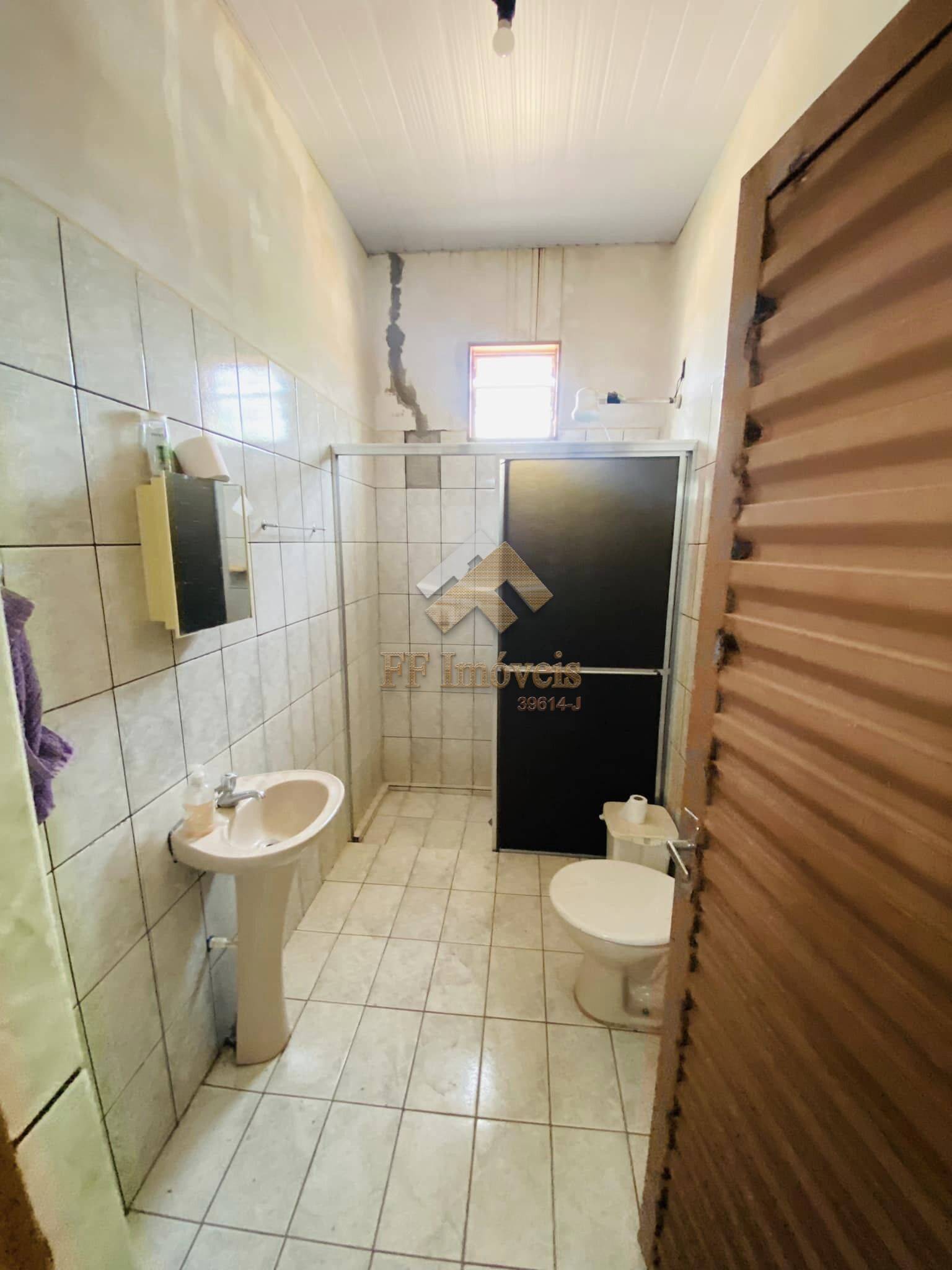 Casa à venda com 2 quartos, 600m² - Foto 15