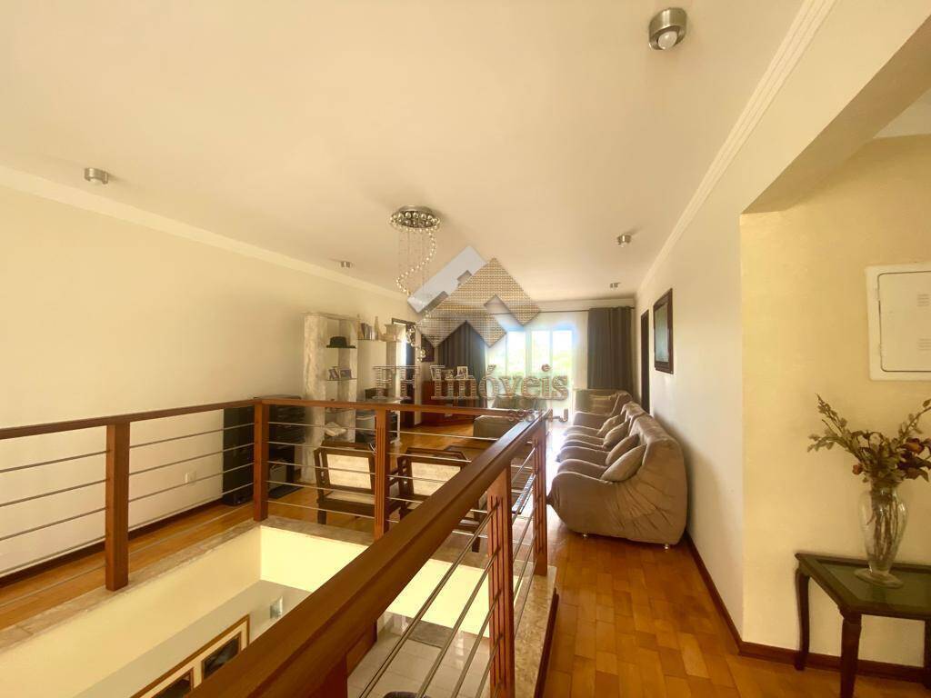 Casa à venda com 4 quartos, 409m² - Foto 16