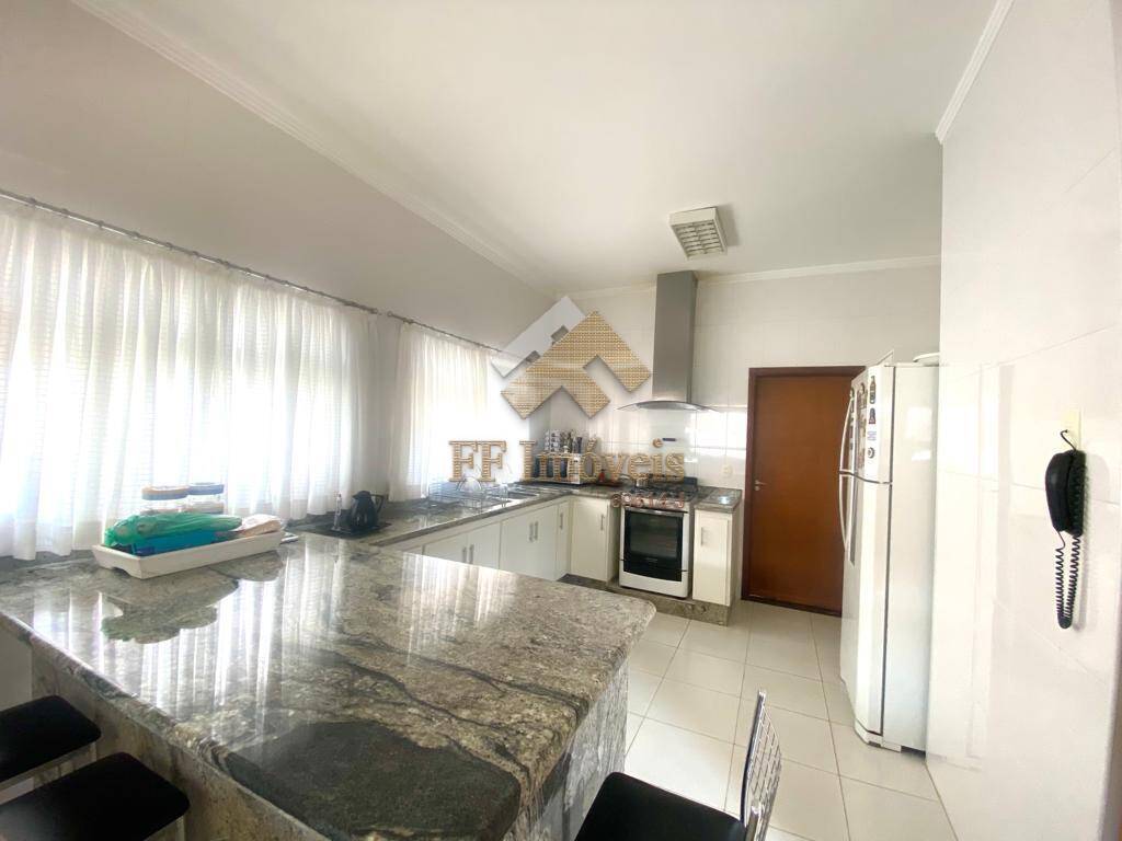 Casa à venda com 4 quartos, 409m² - Foto 21