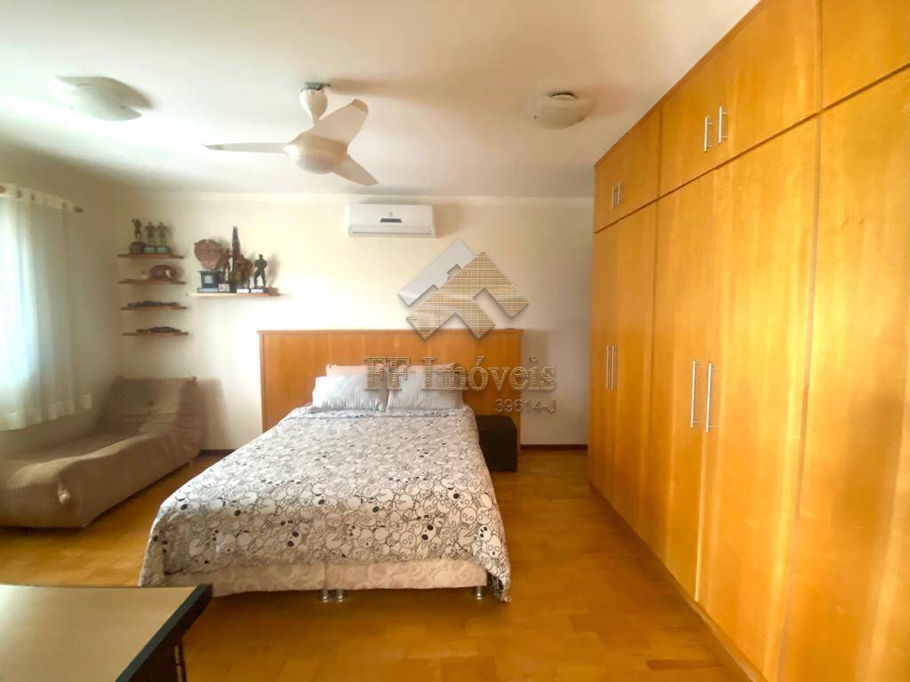 Casa à venda com 4 quartos, 409m² - Foto 32