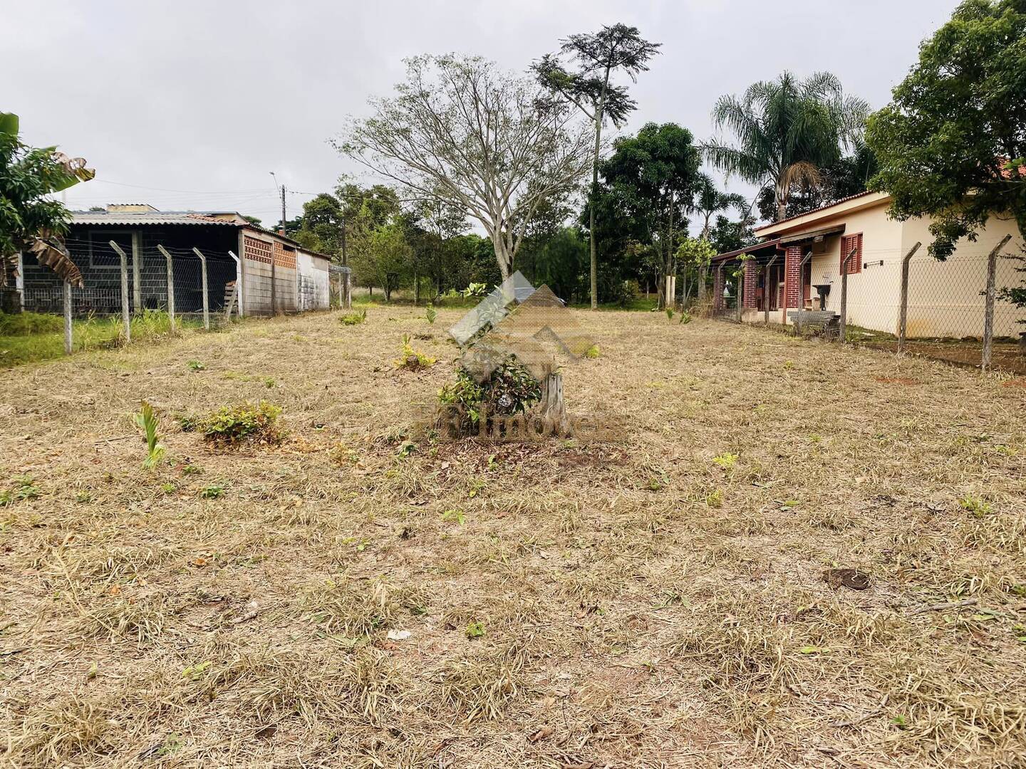 Terreno à venda, 570m² - Foto 2