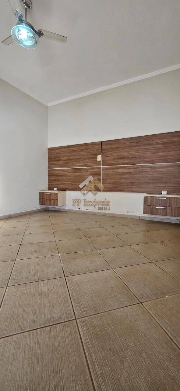 Casa à venda com 2 quartos, 180m² - Foto 12