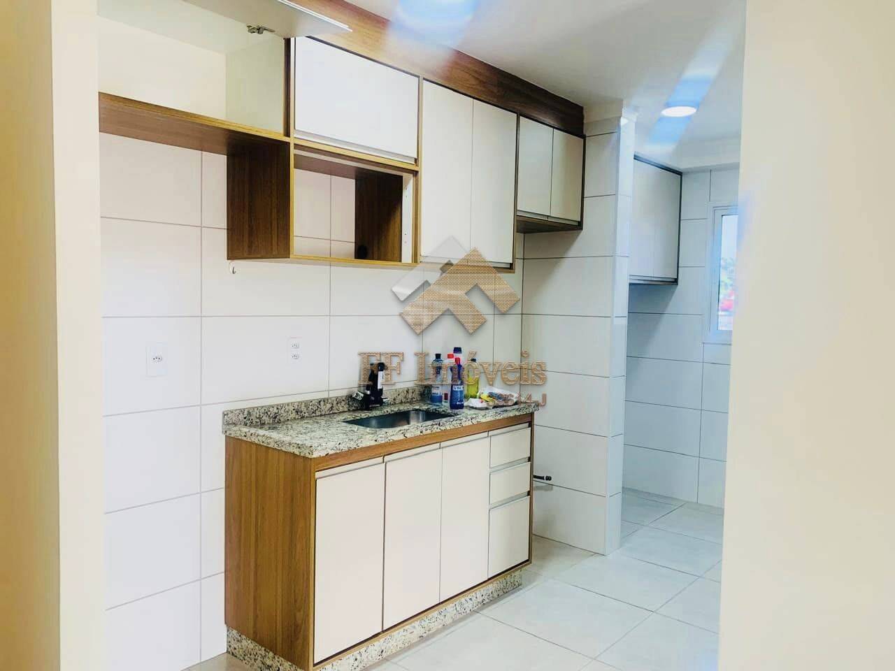 Casa à venda com 2 quartos, 50m² - Foto 6