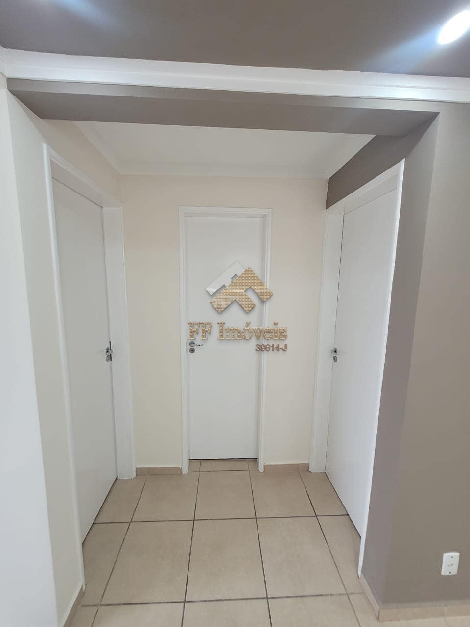 Apartamento à venda com 2 quartos, 45m² - Foto 4