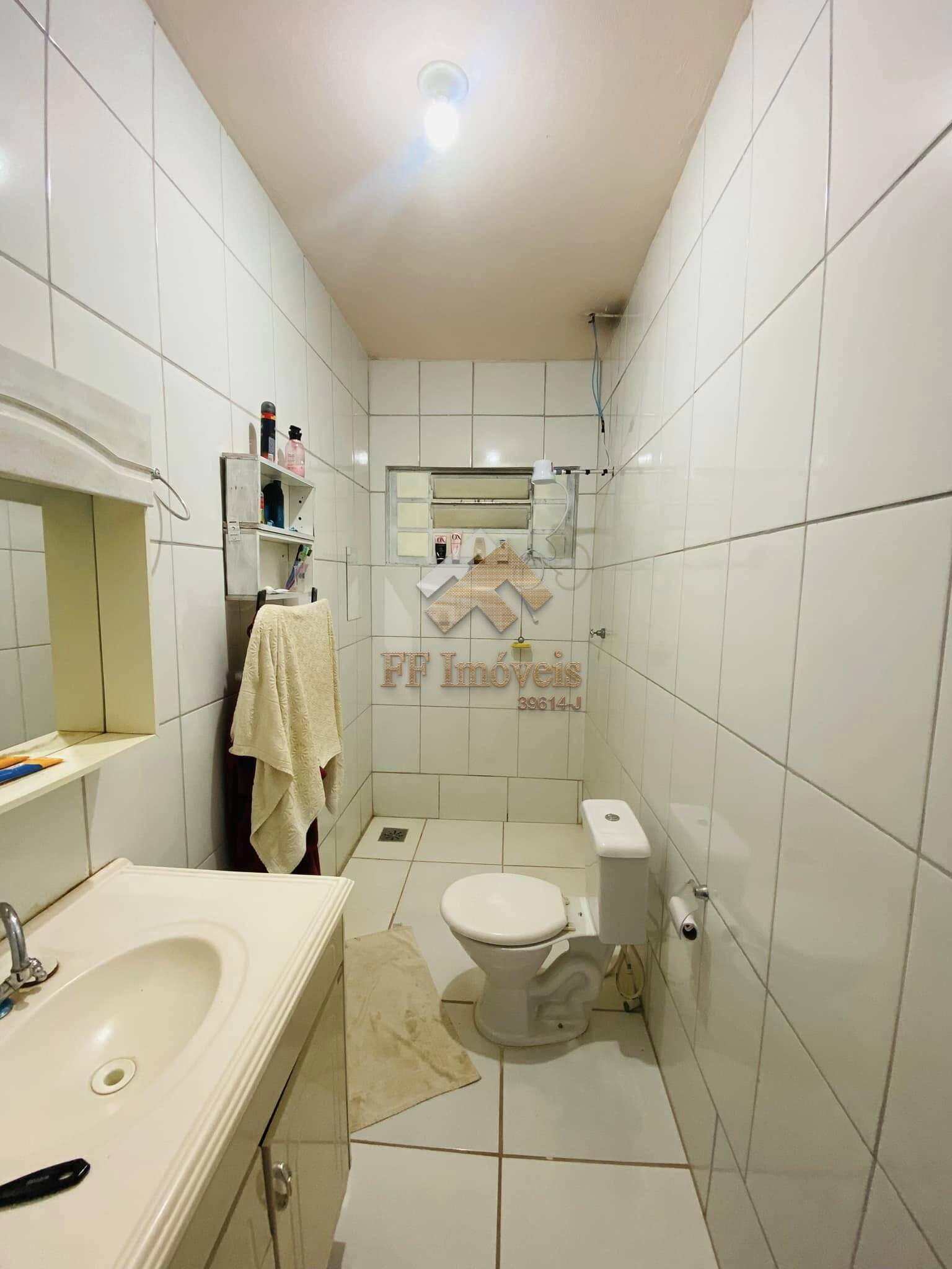 Casa à venda com 2 quartos, 115m² - Foto 16